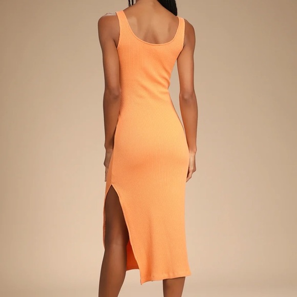 Lulu’s Ribbed Dress - Picture 3 of 4